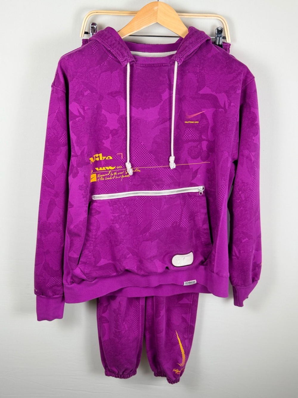 Nike Dri Fit Standard Issue Set L Hoodie M Joggers Cactus Flower Basketball